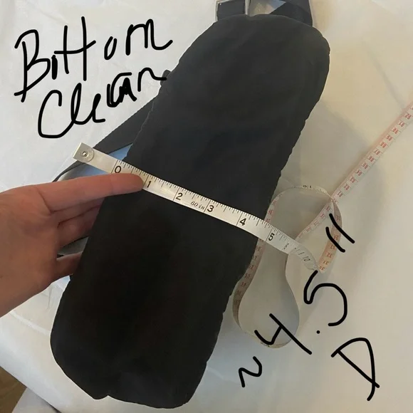 Prada - Vela Messenger Bag ~9.75”H x 13”L" x 4.5”D Black Nylon Pristine $Firm - Picture 5 of 17